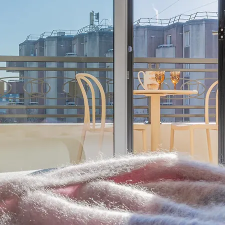 Aparthotel Yuna Porte-maillot -