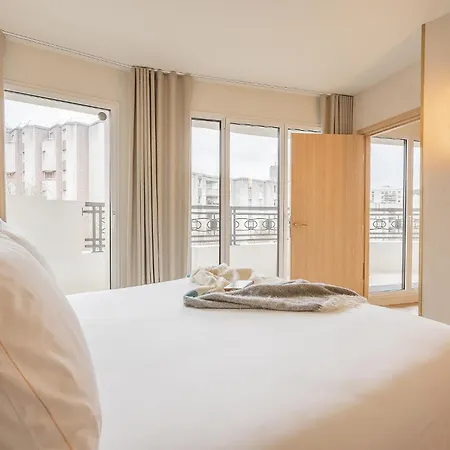 Yuna Porte-maillot - 4* Levallois-Perret