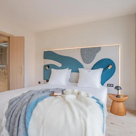 Yuna Porte-maillot - Appart hôtel 4*