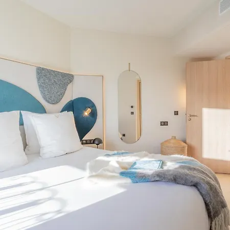 Aparthotel Yuna Porte-maillot - 4*
