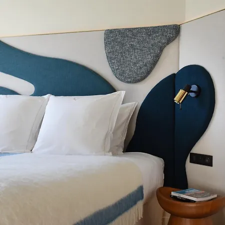 Yuna Porte-maillot - Hotel apartamentowy 4*