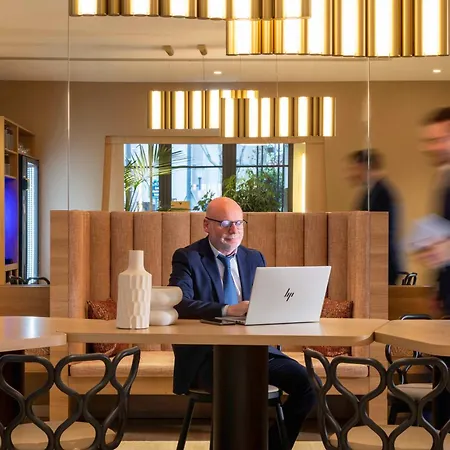 Yuna Porte-maillot - 4* Levallois-Perret