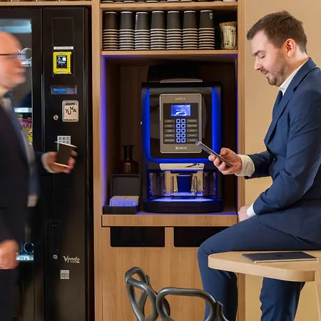 Yuna Porte-maillot - Hotel apartamentowy Levallois-Perret