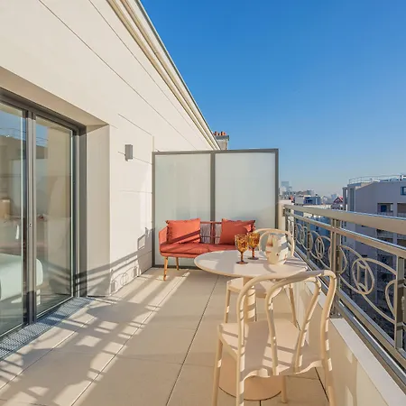 Hotel apartamentowy Yuna Porte-maillot -