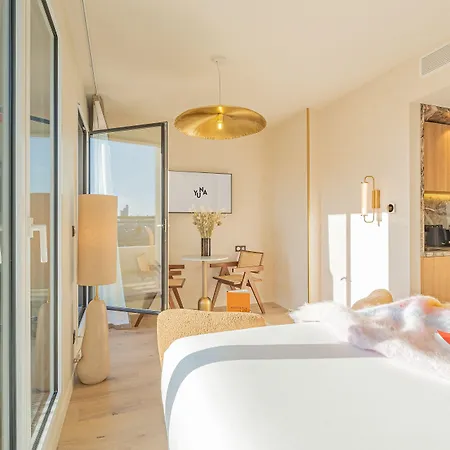 Yuna Porte-maillot - 4* Levallois-Perret