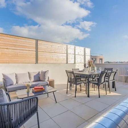 Yuna Porte-maillot - 4* Levallois-Perret