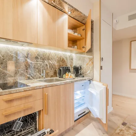 Yuna Porte-maillot - Levallois-Perret