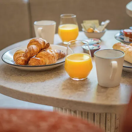 Yuna Porte-maillot - Lejlighedshotel 4*